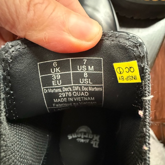 Dr. Marten Quad 2976 Chelsea Boot sz 39 (8.5 women’s) - Picture 3 of 10